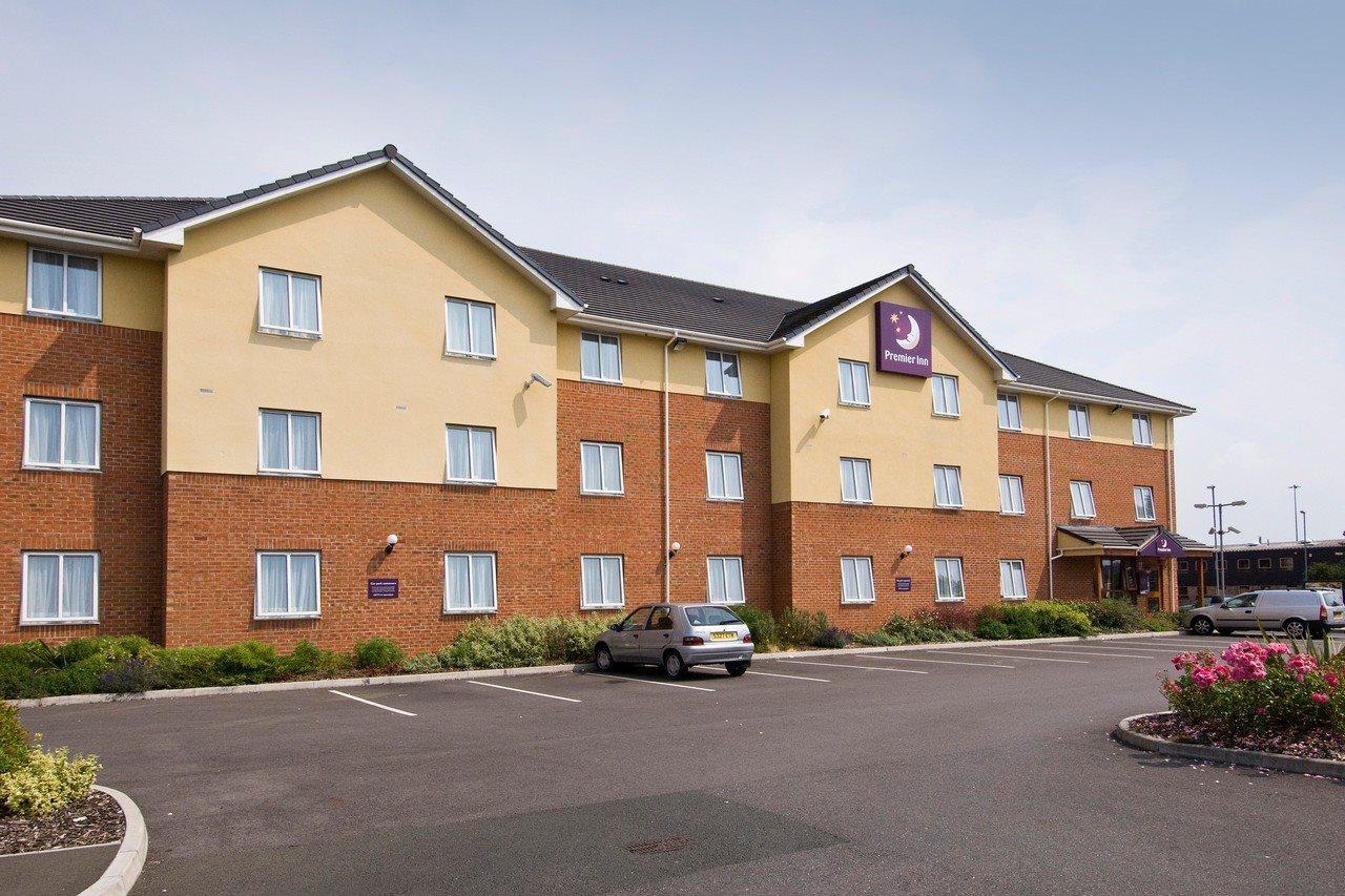 Premier Inn Swindon Central Bagian luar foto